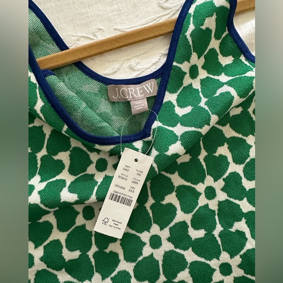 J. Crew Fitted Sweater-Tank in  Floral Jacquard - Picture 5 of 9